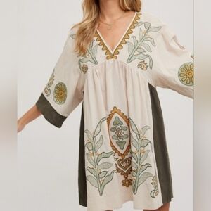 BOHO EMBROIDERED BABYDOLL DRESS